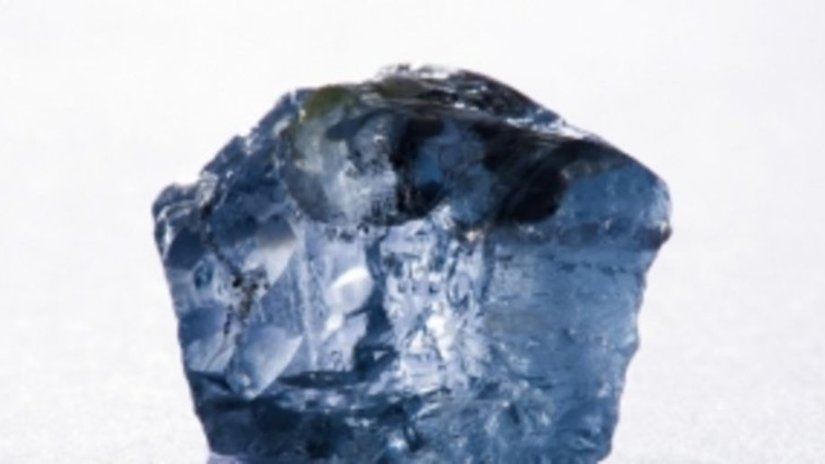 Найден голубой алмаз стоимостью 15 млн долларов