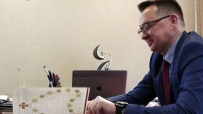 «Русские ремесла»: золотой Знак президента готов к инаугурации Владимира Путина