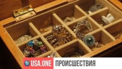 Женщина пришла в ювелирный салон и попросила изготовить украшение из золота покойного отца, а получила подделку с надписью «сделано в Китае»