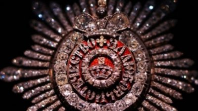 «АЛРОСА» и «Кристалл» - контракт о поставках сырья заключен