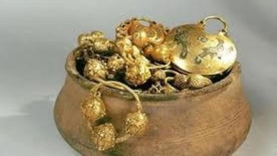 В Чувашии найдены украшения, которым около 2000 лет.