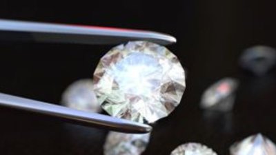 В России не намерены запрещать синтетические бриллианты