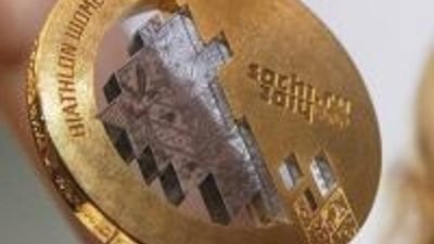 Ювелирный магазин производителя медалей для Сочи-2014 ограбили в Петербурге