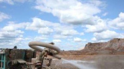 «Ренова» и Waterpan Mining купят золотой рудник