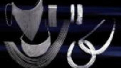 В аэропорту изъяли свыше 2 кг серебряных изделий