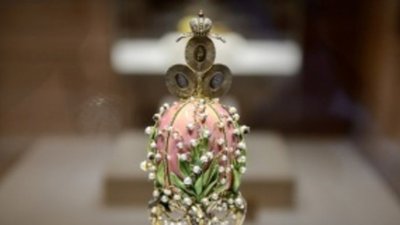 В Петербурге презентовали коллекцию яиц Фаберже