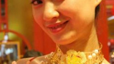 В Гонконге открылась ярмарка ювелирных изделий и драгоценных камней