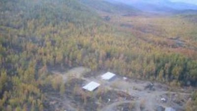 Уволенные работники алмазной шахты BK11 протестуют