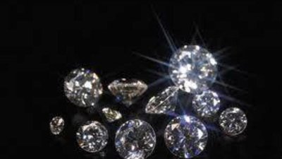 Самый дорогой в мире чехол из бриллиантов для ноутбука