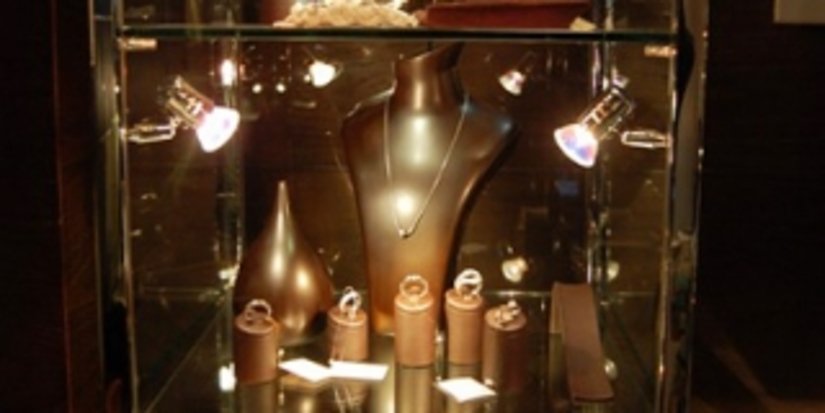 В ювелирном магазине Москвы изъяты драгоценности на 1 млн. долларов
