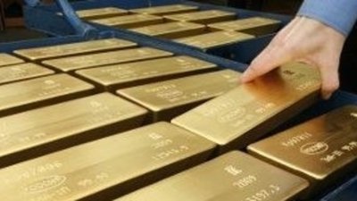 В апреле Россия снова увеличила свой золотой запас