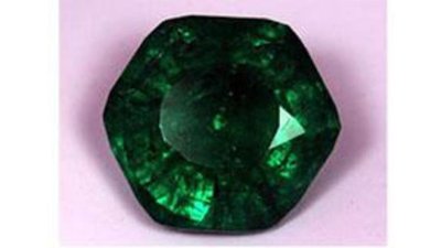 В американском музее будет выставлена коллекция изумрудов.