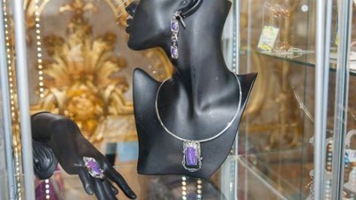 С 27 по 30 октября в 7 павильоне ВК «Ленэкспо» будет проходить X Ювелирная выставка-продажа «Сокровища Петербурга»
