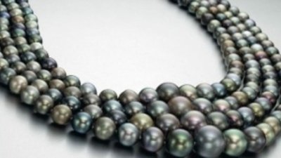Жемчужное ожерелье установило мировой рекорд стоимости на Christie’s