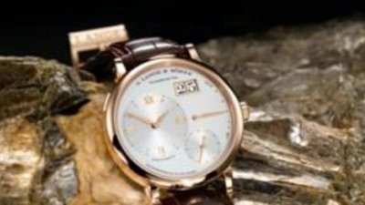 Выставка часов A. Lange & Söhne на камнях и минералах