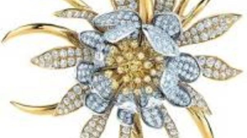 Цветочная брошь от Ashli Jewelers