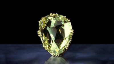 В Шарьяхе начала работать выставка ювелирных украшений