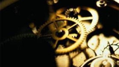 Орден на грудь и золотые часы на руку