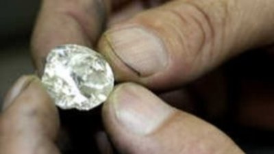 Алмазы должны спасти Венесуэлу от дефолта