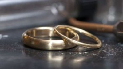 Бизнес на подержанных обручальных кольцах