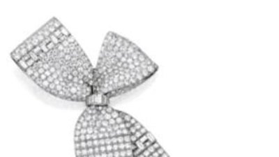 Общее количество продаж драгоценностей Сотбис в Нью-Йорке приблизилось к 11 млн. долларов