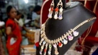 Индия отказывается от импорта золота и алмазов на 10 лет