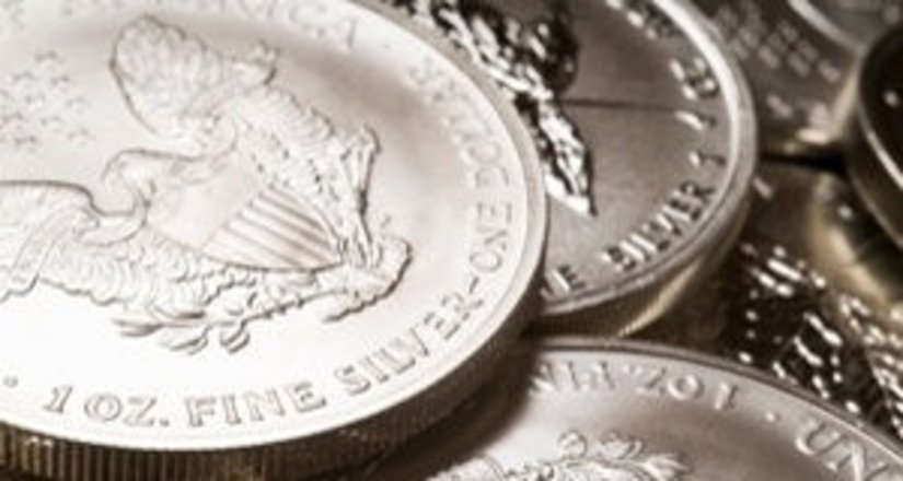 Серебряные монеты США - объём продаж выше 2012 г.