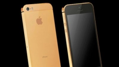 Британские ювелиры создали золотой iPhone 5S за $3500