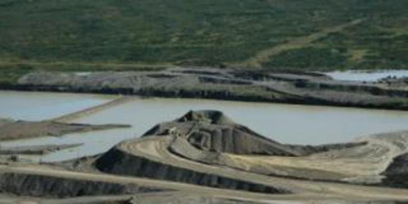 Объем алмазодобычи на руднике Rio Tinto в Зимбабве упал на 30% во 2-м квартале 2012 года