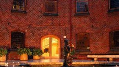 Благотворительная акция «Обнимая солнце» - в Музее янтаря