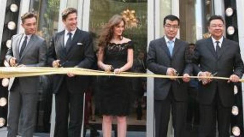 В Шанхае был открыт Harry Winston’ом торговый павильон по продаже ювелирных изделий