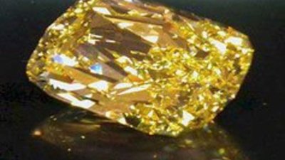 "Золотой глаз" выставлен на аукцион