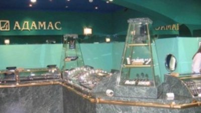 «Адамас» будет открывать ювелирные магазины для детей