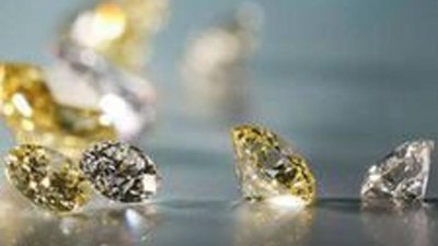 Импорт бриллиантов в США упал на 15% в июле 2012 года