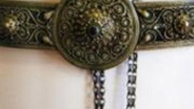 В Ереване открылась выставка "Символика росписи"