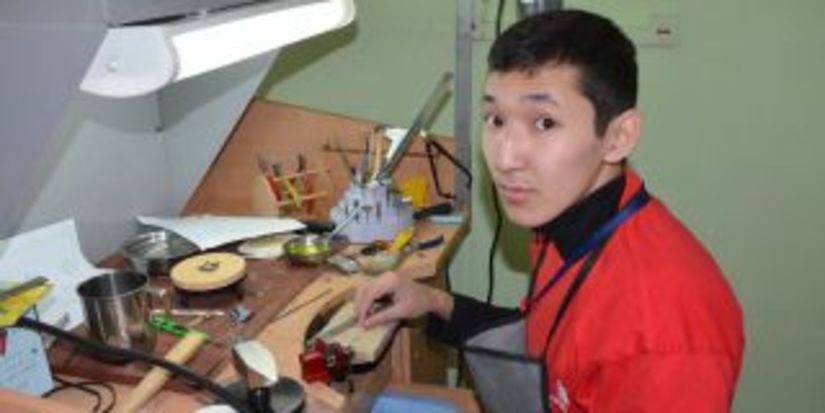 Впервые на чемпионате WorldSkills в Алтайском крае состязаются ювелиры
