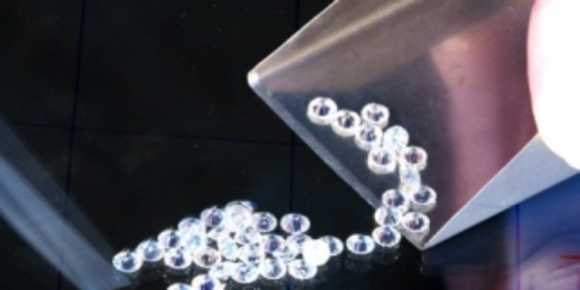 Кристалл объявляет даты пятого тендера бриллиантов
