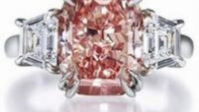 Kinross закрыла сделку по покупке акций Harry Winston