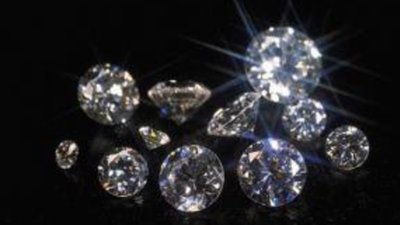 Signet сократит около 100 работников головного офиса в Великобритании