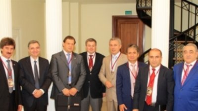 На Международном ювелирном экономическом форуме руководитель ФКУ «Пробирная палата России» Александр Маркин обозначил основные тенденции развития ювелирного сектора экономики