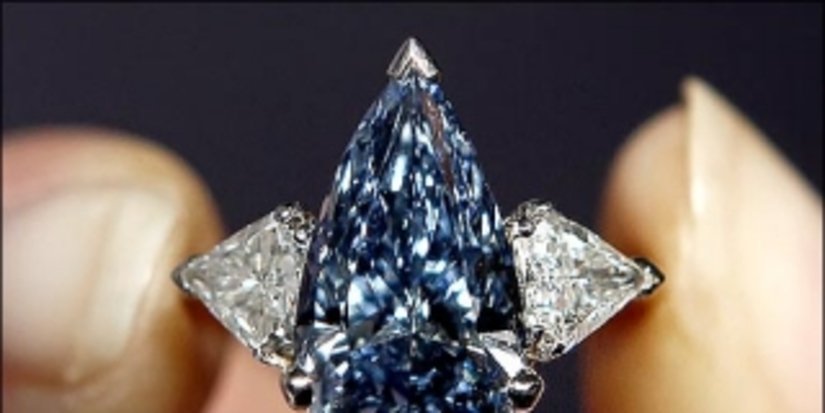 Редкий голубой бриллиант будет выставлен на торги Tzoffey's 1818 в Израиле