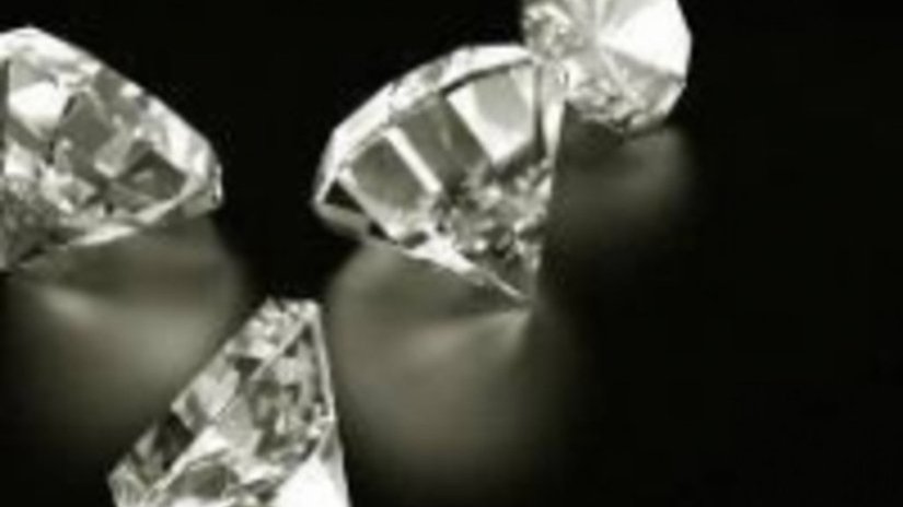 В Молдавии началась продажа неоправленных бриллиантов
