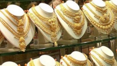 В Ростове разбойники «облегчили» ювелирный магазин на 15 млн рублей