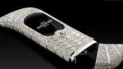 На экономическом форуме в Санкт-Петербурге был представлен самый дорогой телефон в мире