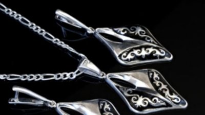 Ювелиры Кыргызстана хотят личное клеймо