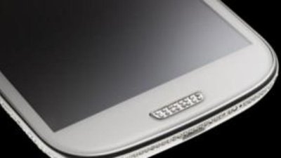 Galaxy S III Swarovski Edition оценили в $3,4 тыс