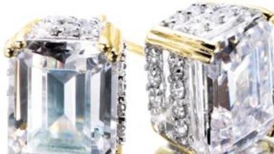 В очереди за изумрудами