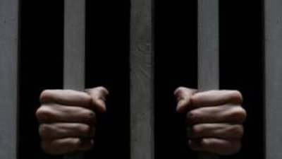 В Зимбабве осужден полицейский, до смерти избивший старателя