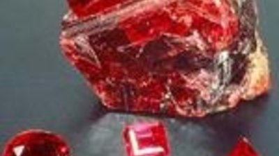 Продавец драгоценных камней задержан в центре Москвы