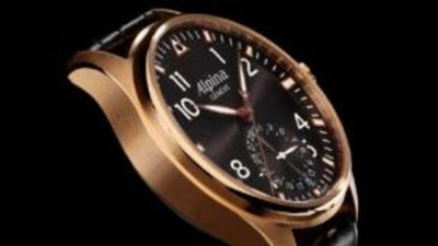 Alpina представила модель часов в корпусе из розового золота